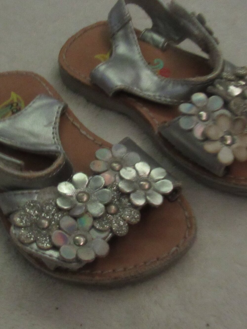 Rachel Shoes Silver Sandals KIds Size 5M USED